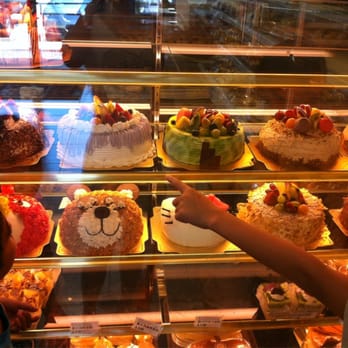 Six Ping Bakery - Yummy cakes - Bakeries Near Me - Houston, Texas Six Ping Bakery - Yummy cakes - Bakeries Near Me - Houston, Texas