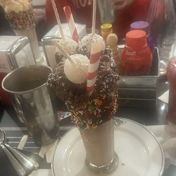 Diner 24 - Brownie Shake - Burgers Near Me - New York, New York Diner 24 - Brownie Shake - Burgers Near Me - New York, New York