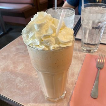 50's Diner - Dreamsicle shake - so good!! - American Near Me - Dedham, Massachusetts