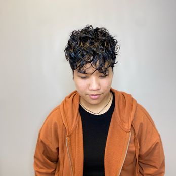 Halo Designs - Hair Salons Near Me - Vancouver, Washington Halo Designs - Hair Salons Near Me - Vancouver, Washington