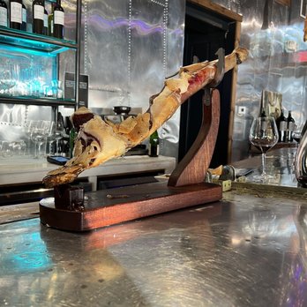 Plane & Level - Jamon Iberico de Bellota Brunch - Tapas Bars Near Me - Spring, Texas Plane & Level - Jamon Iberico de Bellota Brunch - Tapas Bars Near Me - Spring, Texas