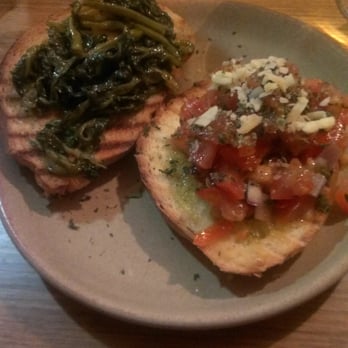 Sapori d'Italia - Bruschette. 1. Classic tomato 2. Friarielli (wild broccoli) - Italian Near Me - Glasgow, GLG