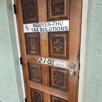 Nguyen Thu Tax Solutions - Entrance - Accountants Near Me - San Jose, California Nguyen Thu Tax Solutions - Entrance - Accountants Near Me - San Jose, California