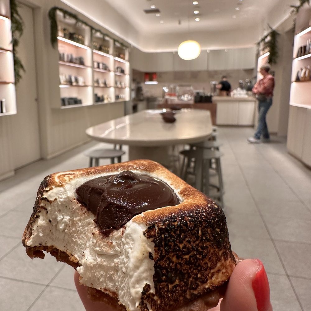 Dandelion Chocolate - Chocolatiers & Shops Near Me - Las Vegas, Nevada Dandelion Chocolate - Chocolatiers & Shops Near Me - Las Vegas, Nevada