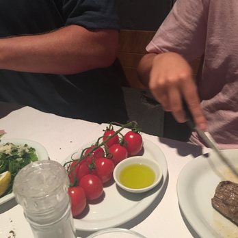Rosa & Rita - Fresh tomatoes - Steakhouses Near Me - Amsterdam, New Hampshire