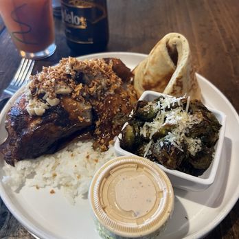 The Chicken Koop - The Garlic Chicken Plate - New American Near Me - Whittier, California The Chicken Koop - The Garlic Chicken Plate - New American Near Me - Whittier, California