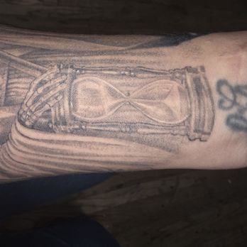 Ink Shop - As you can see the lines are dark but then he went light. - Tattoo Near Me - Arcadia, California Ink Shop - As you can see the lines are dark but then he went light. - Tattoo Near Me - Arcadia, California