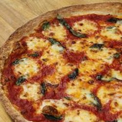 Mama Mary's Pizza - Toledo - Margherita Pizza