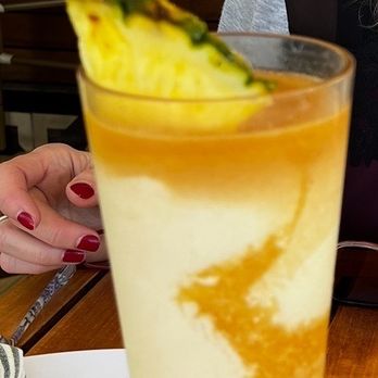 Coccoloba - Piña colada - Bars Near Me - Kimpton, HRT