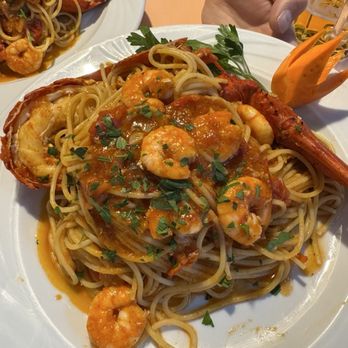 Lo Chalet - Spaghetti all'allice - Italian Near Me - Milan, Michigan Lo Chalet - Spaghetti all'allice - Italian Near Me - Milan, Michigan