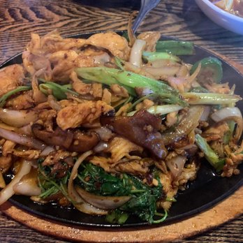 Spicy Talk Bistro - Sizzling chicken - Szechuan Near Me - Kirkland, Washington Spicy Talk Bistro - Sizzling chicken - Szechuan Near Me - Kirkland, Washington