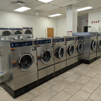 Crossway Laundromat - Laundromat Near Me - Tallahassee, Florida Crossway Laundromat - Laundromat Near Me - Tallahassee, Florida