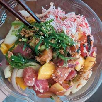 Poké Inn - Rainbow Poke Bowl - Poke Near Me - New York, New York