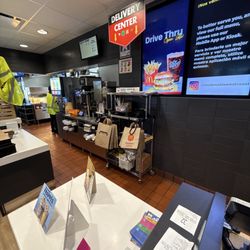 McDonald's - Just standing here waiting patiently. 10+ minutes.