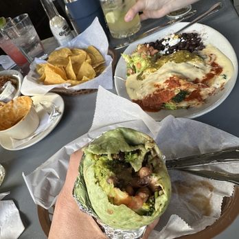 Elmyriachi - Veggie Green Burrito vegan style - Mexican Near Me - Atlanta, Georgia Elmyriachi - Veggie Green Burrito vegan style - Mexican Near Me - Atlanta, Georgia