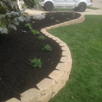 Turtle’s Mulching Service - Landscaping Near Me