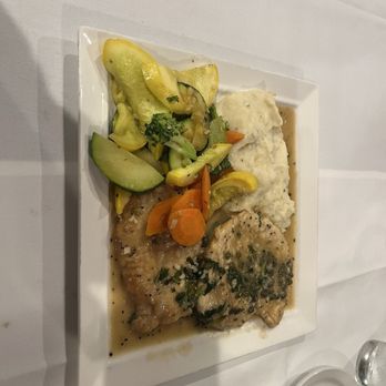Bella Italia - Chicken Piccata with perfectly al dente veggies - Italian Near Me - Fortuna, California Bella Italia - Chicken Piccata with perfectly al dente veggies - Italian Near Me - Fortuna, California