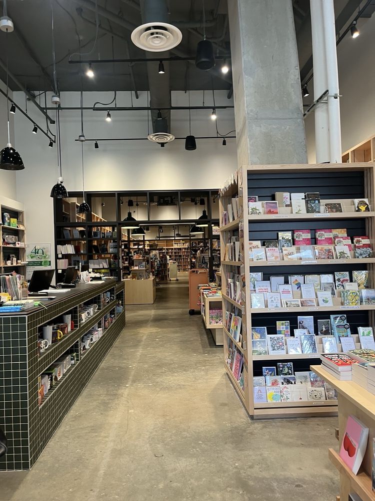 Politics and Prose at Union Market
