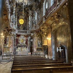 Asamkirche St. Johann Nepomuk