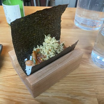 Yonsei Handrolls - Spicy tuna, tempura crunch hand roll - Japanese Near Me - Oakland, California Yonsei Handrolls - Spicy tuna, tempura crunch hand roll - Japanese Near Me - Oakland, California