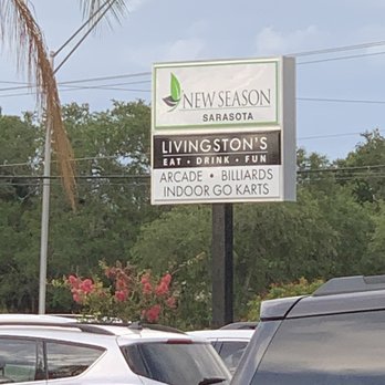 Livingston's Amusements - Parking - Pizza Near Me - Sarasota, Florida Livingston's Amusements - Parking - Pizza Near Me - Sarasota, Florida