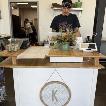 Kneller’s Delicatessen & Appetizing - Delis Near Me - Tucson, Arizona