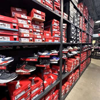 PUMA - Shoe Stores Near Me - Jackson, New Jersey