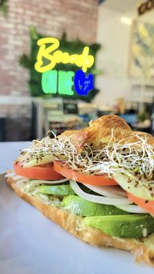 Bocado: Un Petit Bistro by null