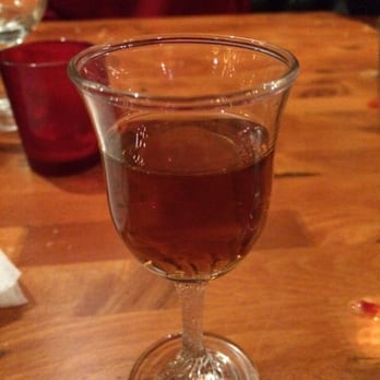 Lola's Lounge - Sherry - Spanish Near Me - Sacramento, California