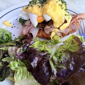Little Frenchie - Why does my hollandaise look like soft scrambled eggs? - French Near Me - Coronado, California Little Frenchie - Why does my hollandaise look like soft scrambled eggs? - French Near Me - Coronado, California