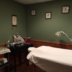 Lotus Flower Acupuncture & Wellness Center - Treatment room