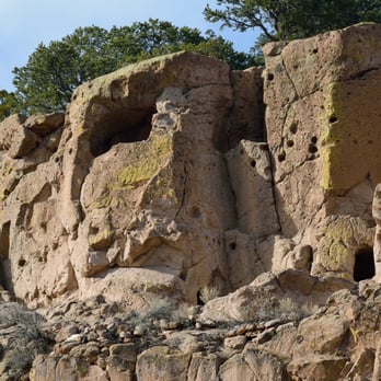 Puye Cliff Dwellings - Look at the cracks in these fragile dwellings at the upper-level of Puye Cliff Dwellings, NM - Tours Near Me - Espanola, New Mexico Puye Cliff Dwellings - Look at the cracks in these fragile dwellings at the upper-level of Puye Cliff Dwellings, NM - Tours Near Me - Espanola, New Mexico