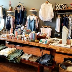 Adorn - Well stocked boutique