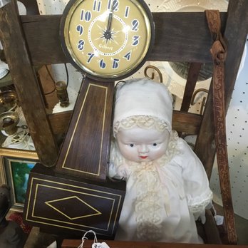 Stagecoach Antiques - Antiques Near Me - Christiansburg, Virginia