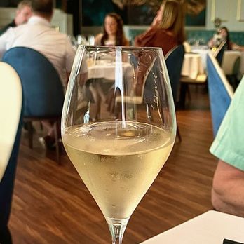 Sea Grill - Free Champagne - Seafood Near Me - Charlotte, North Carolina