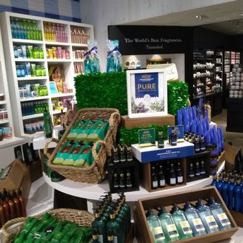 Bath & Body Works - Cosmetics & Beauty Supply Near Me - Waldorf, Maryland Bath & Body Works - Cosmetics & Beauty Supply Near Me - Waldorf, Maryland