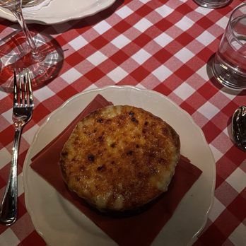 Trivoli Tavern - French onion soup - American Near Me - Chicago, Illinois Trivoli Tavern - French onion soup - American Near Me - Chicago, Illinois