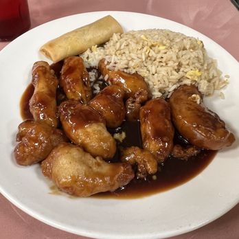 La China Restaurant - general chicken with rice, eggroll add-on - Chinese Near Me - El Cajon, California La China Restaurant - general chicken with rice, eggroll add-on - Chinese Near Me - El Cajon, California