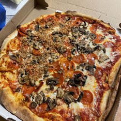Gino & Joe's Pizza - Pepperoni, mushrooms, 1/2 sausage.