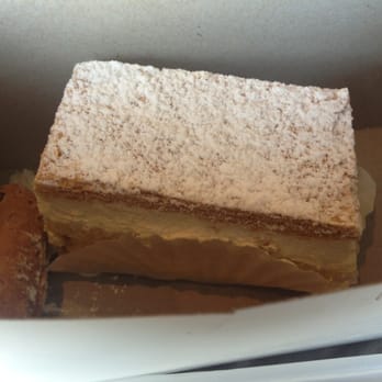 Panepinto Bakery - Italian Napoleon cake and mini cannoli! - Bakeries Near Me - Middle Village, New York Panepinto Bakery - Italian Napoleon cake and mini cannoli! - Bakeries Near Me - Middle Village, New York