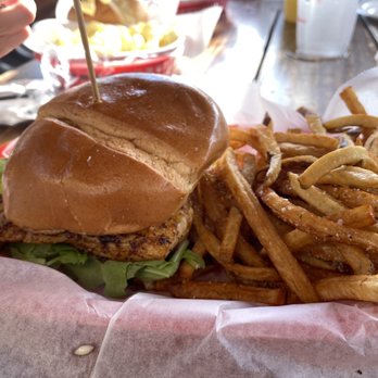 Chiringo - Grouper sandwich - Seafood Near Me - Grayton Beach, Florida