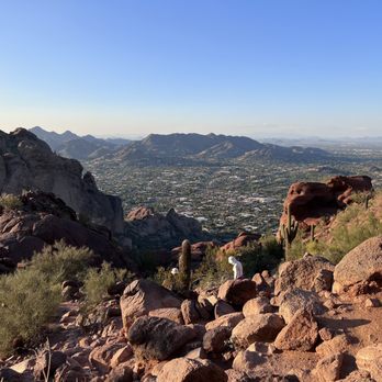 Camelback Mountain - The views are spectacular - Parks Near Me - Phoenix, Arizona