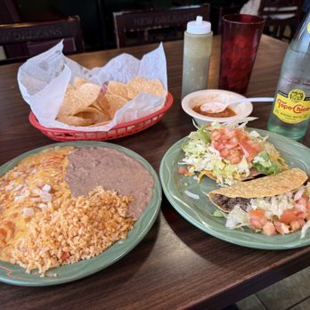 Andy's Home Cafe - #6 David Combo. I hope that one day they bring back the Houston tradition of puffy and crispy tacos like at Loma Linda. - Tex-Mex Near Me - Houston, Texas