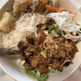 Vietnamese Fried Egg Rolls