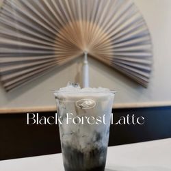 Mochi Wren Boba and Bakery - Black Forest Latte