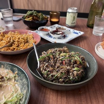 Phoenix Palace - Food spread - Cantonese Near Me - New York, New York