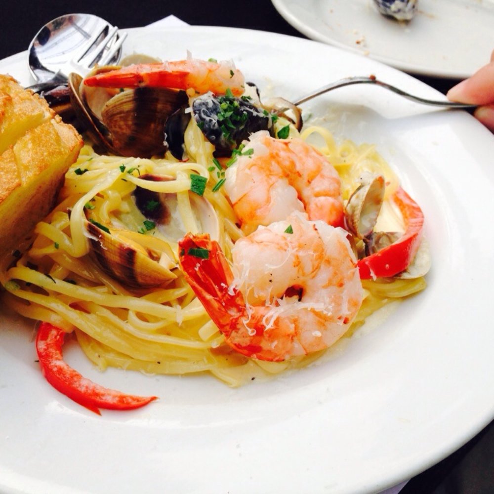 Five Restaurant Bistro - Seafood Near Me - Edmonds, Washington