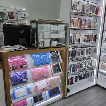The Fix - He even has iPad / tablet cases - Mobile Phone Repair Near Me - The Colony, Texas