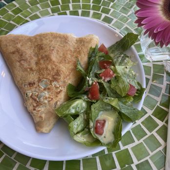 The Creperie - Spinach, mushroom, tomato and provolone and side salad, very light lunch - Creperies Near Me - Helena, Montana The Creperie - Spinach, mushroom, tomato and provolone and side salad, very light lunch - Creperies Near Me - Helena, Montana
