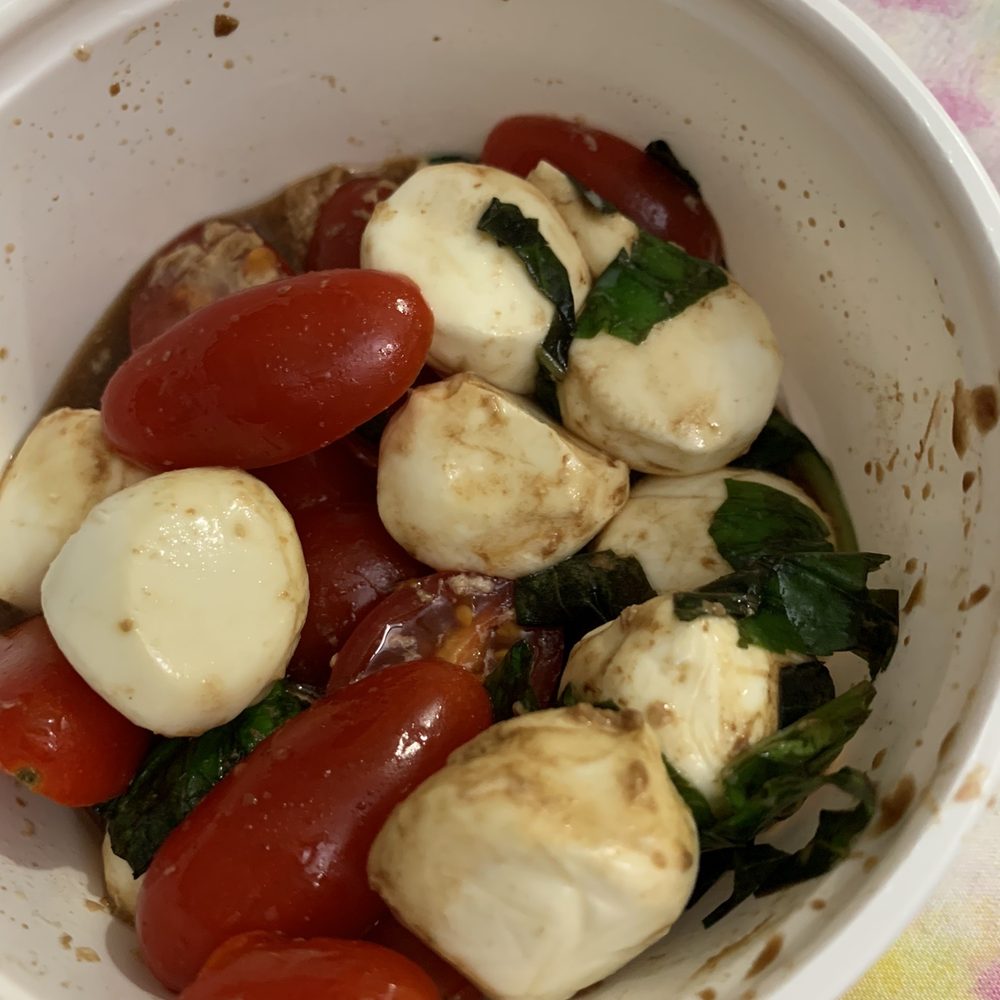 Faccio Pizza - Caprese salad for $11 - Pizza Near Me - Dorado, Puerto Rico Faccio Pizza - Caprese salad for $11 - Pizza Near Me - Dorado, Puerto Rico